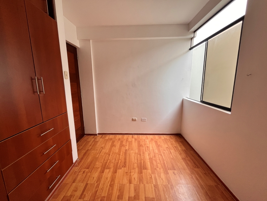 Edificio en la Urbanización San Andrés V Etapa