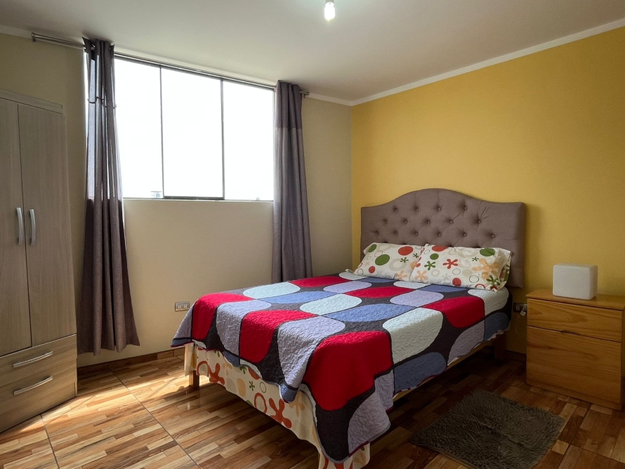 Departamento amoblado en el Jirón Costa Rica